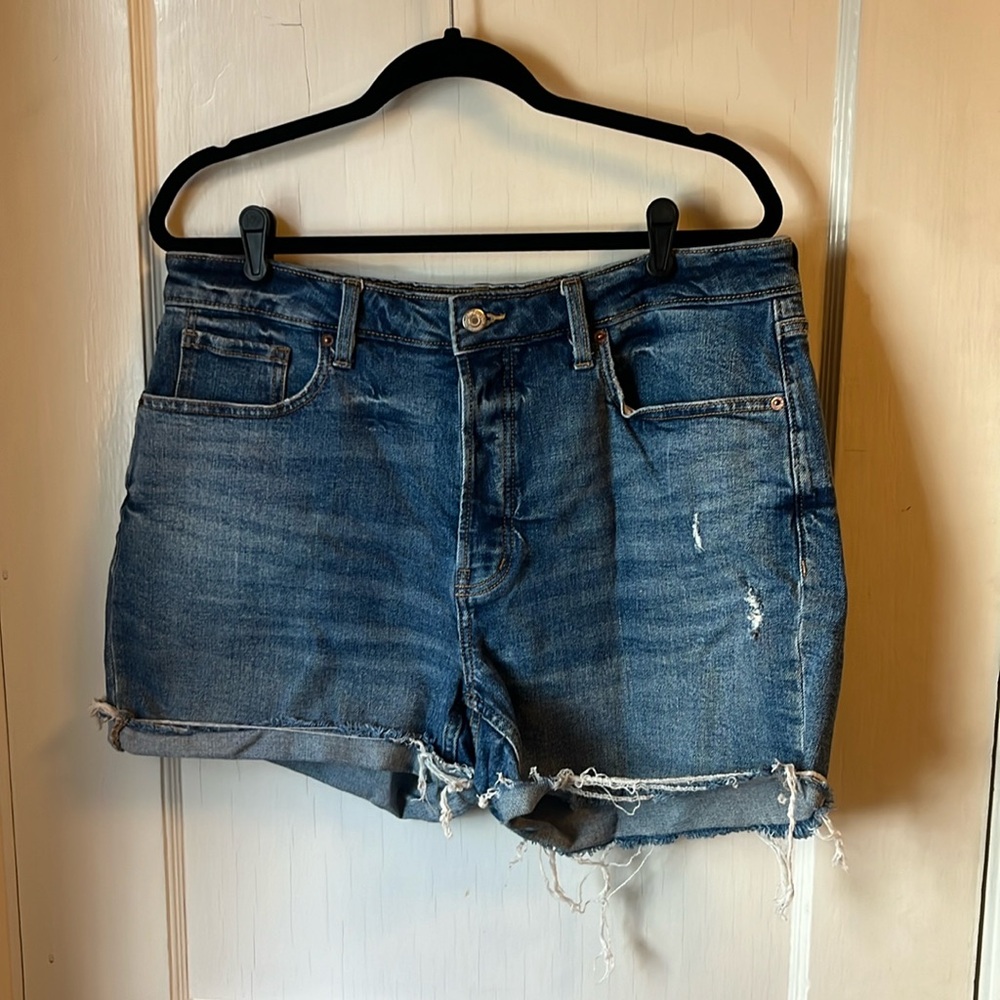 OG Straight High Rise Secret Smooth Pockets Jean Cutoff Shorts